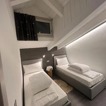 Apartment Mansarda Angel's